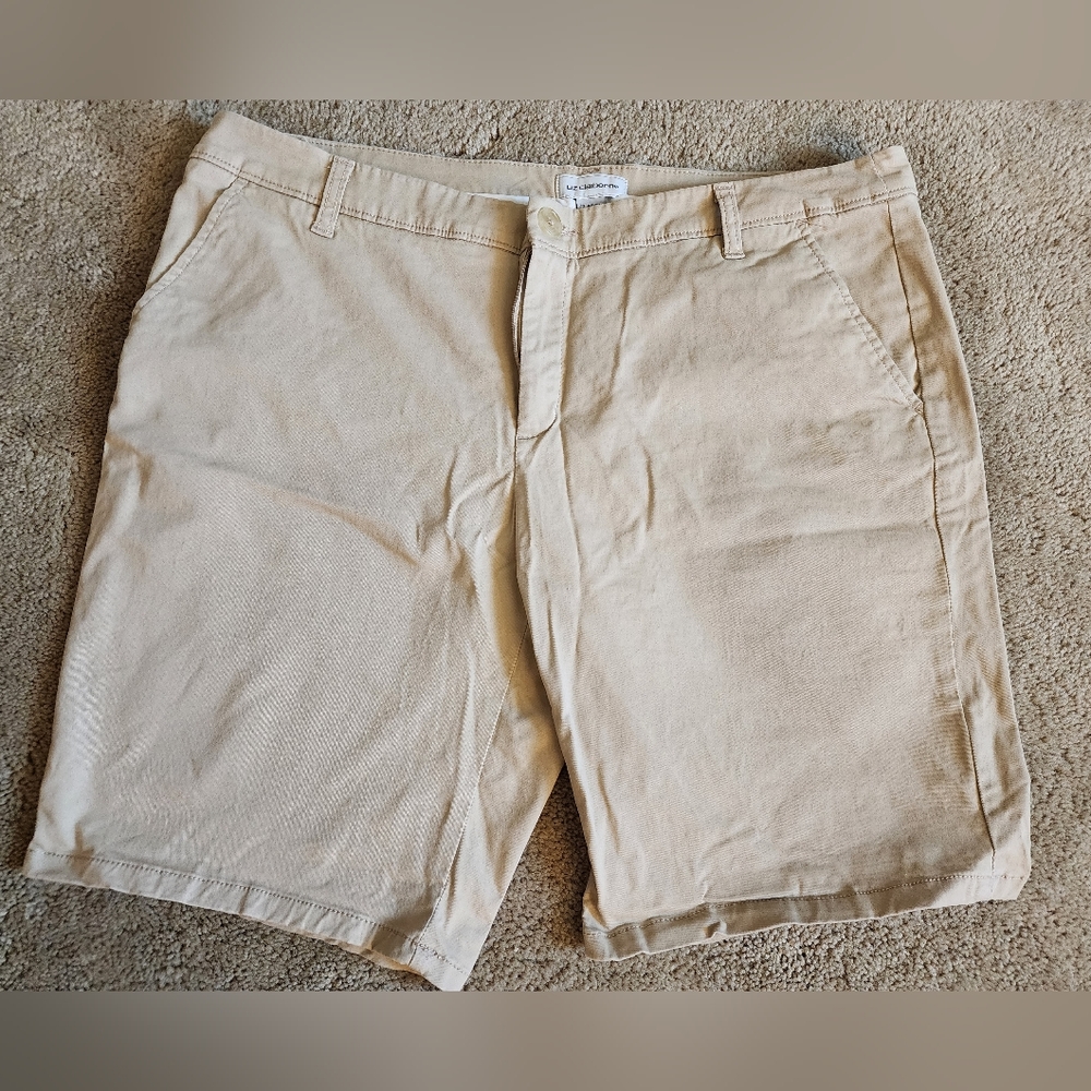 Liz Claiborne khaki shorts